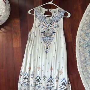 WHITE URBAN OUTFITTERS DRESS